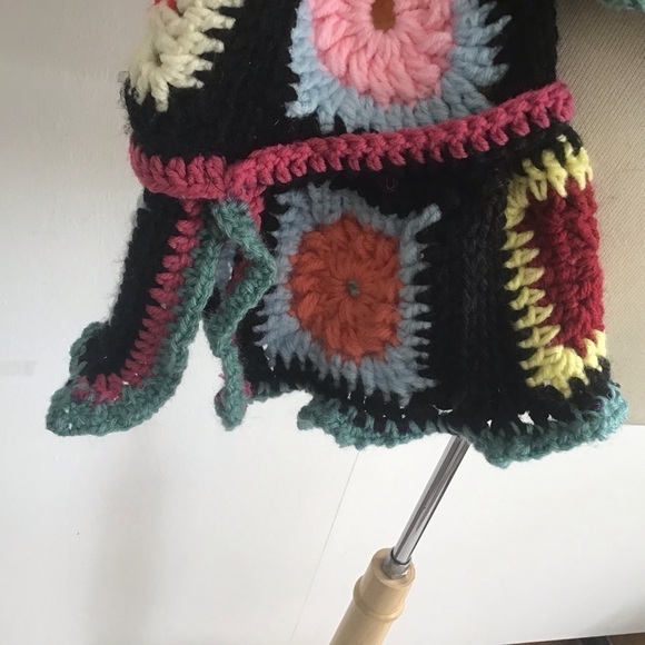 Up cycled granny square crib afghan cropped open front jacket / pockets Medium - Picture 4 of 7